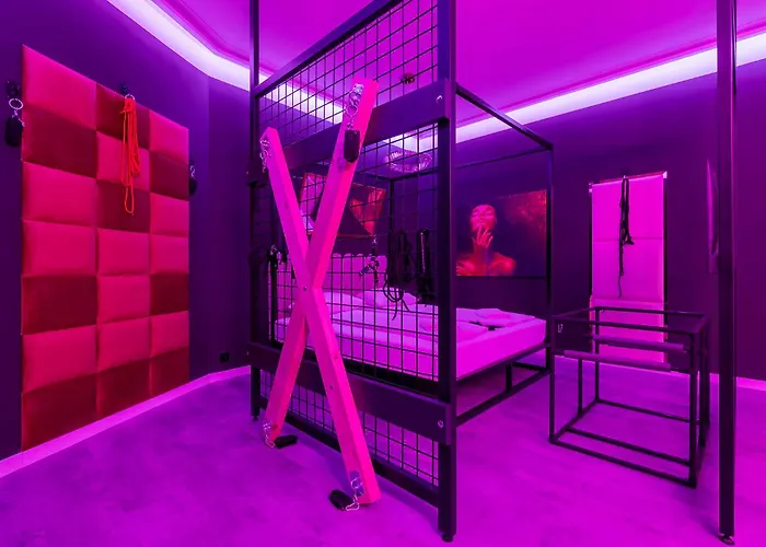 Secret Bdsm 公寓 波兹南