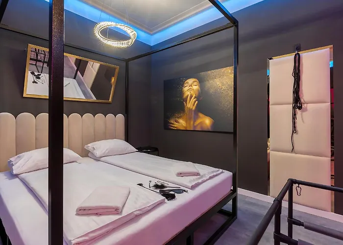 Apartment Secret Bdsm *